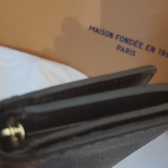 *Authentic* Louis vuitton monogram - Picture 4 of 12